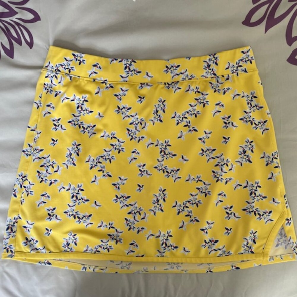 Crown and Ivy skort